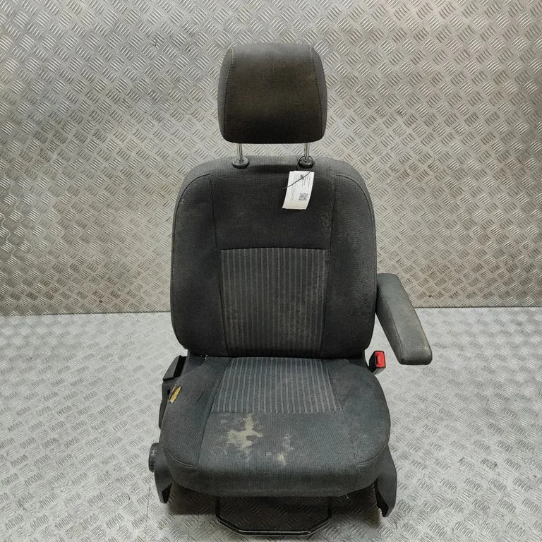 Priekšējais pasažiera sēdeklis BK21610E34A
