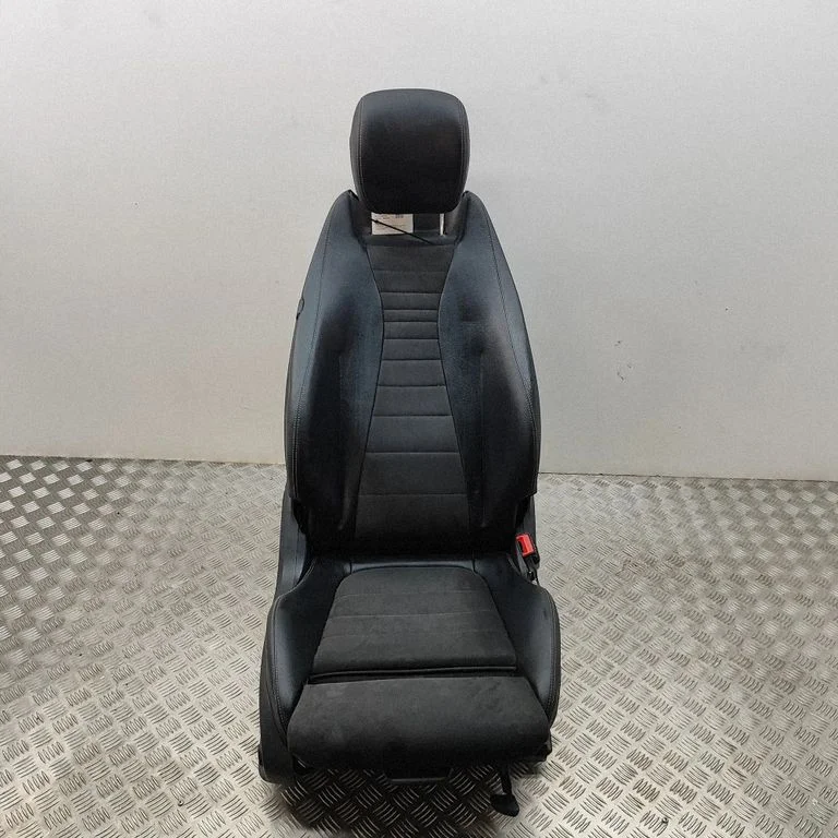 Fotel pasażera przedni A2389107201