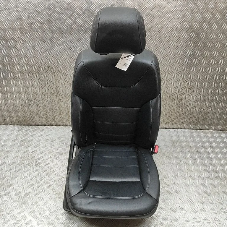 Fotel pasażera przedni A2929100403