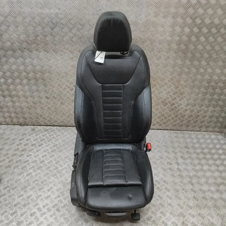 Priekšējais pasažiera sēdeklis 7414604