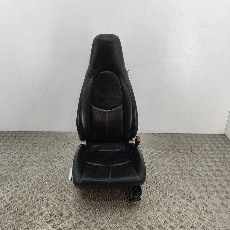 Front passenger seat 99752120200