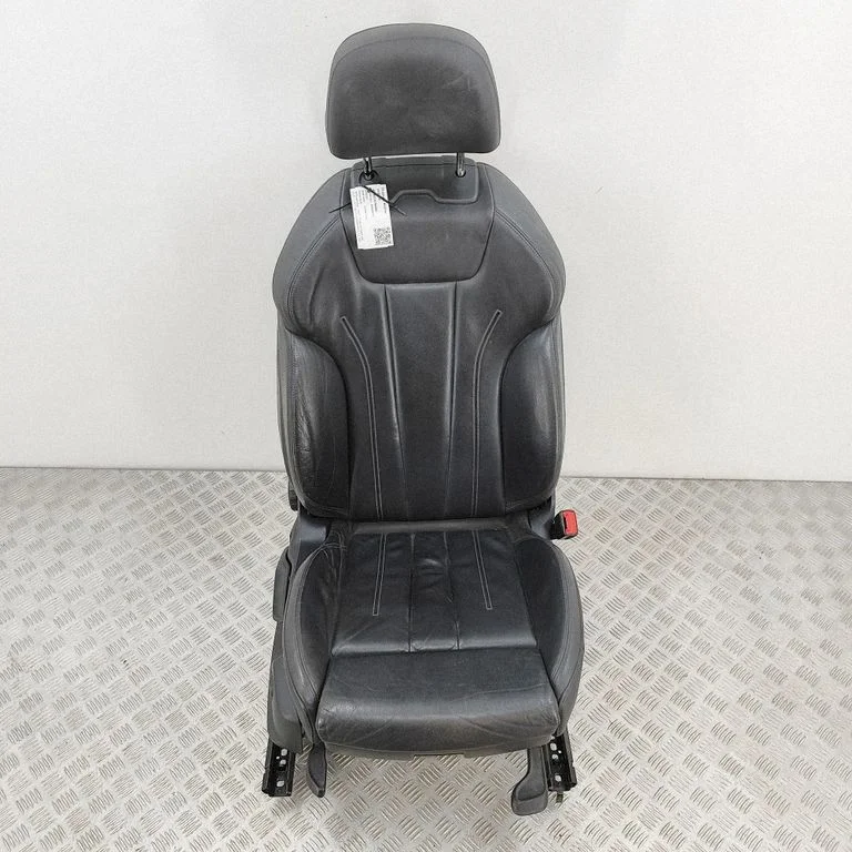 Front passenger seat 8W0881106E