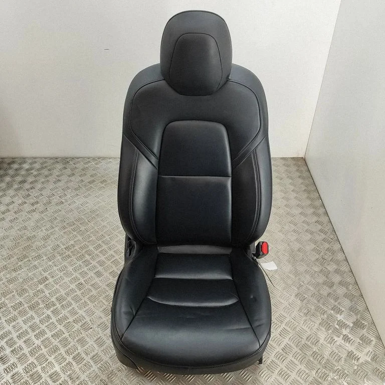 Fotel pasażera przedni 145694300C