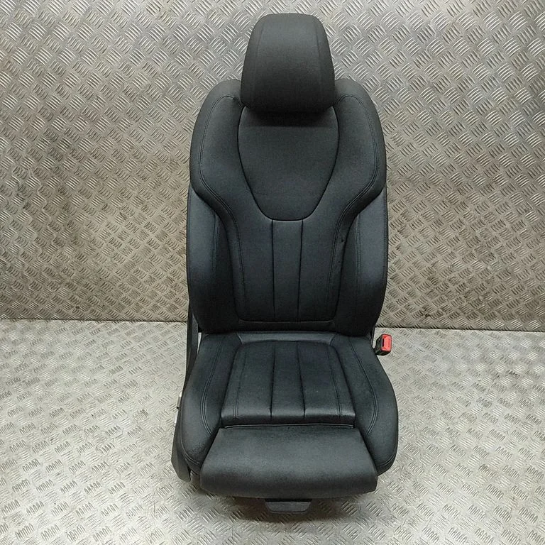 Fotel pasażera przedni 9484012