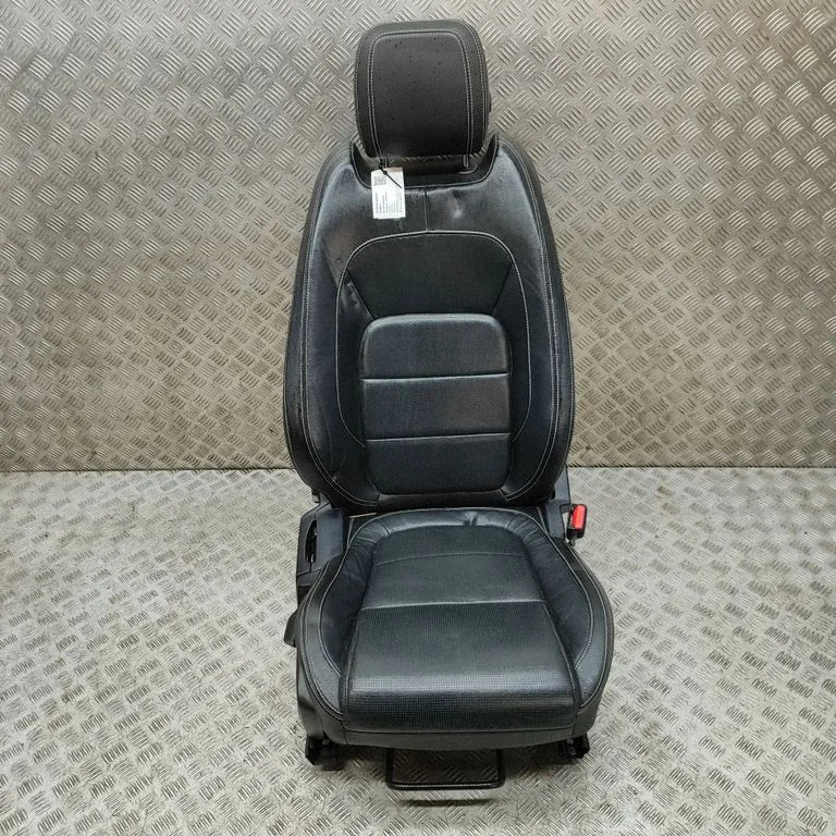 Priekšējais pasažiera sēdeklis FK7261014AE