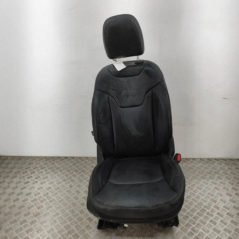 Priekšējais pasažiera sēdeklis 52140411