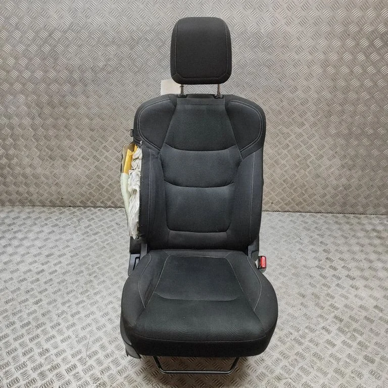 Priekšējais pasažiera sēdeklis 8975065340