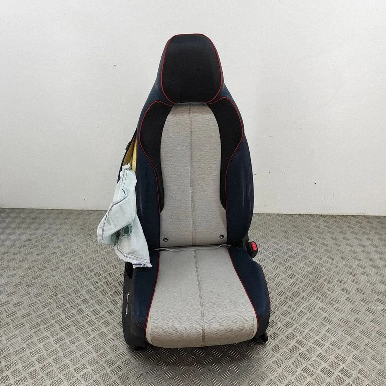 Front passenger seat SC2EM6900010H
