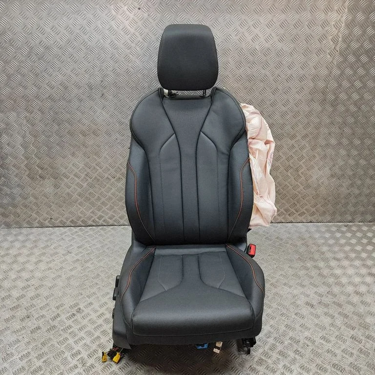 Front passenger seat – Skoda Enyaq iV (2020-)