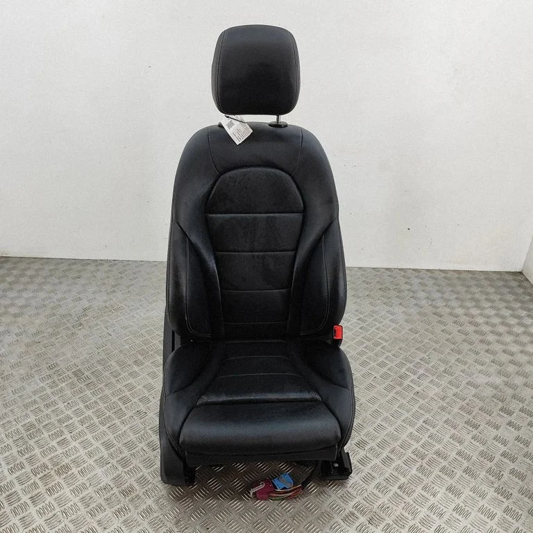 Priekšējais pasažiera sēdeklis A2059102611