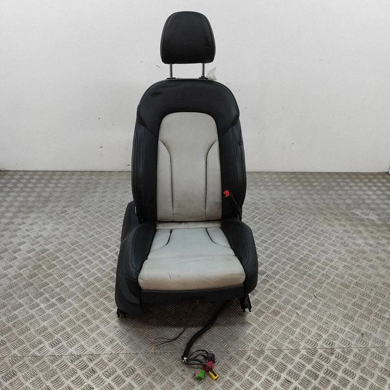 Priekšējais pasažiera sēdeklis 5N0881220E