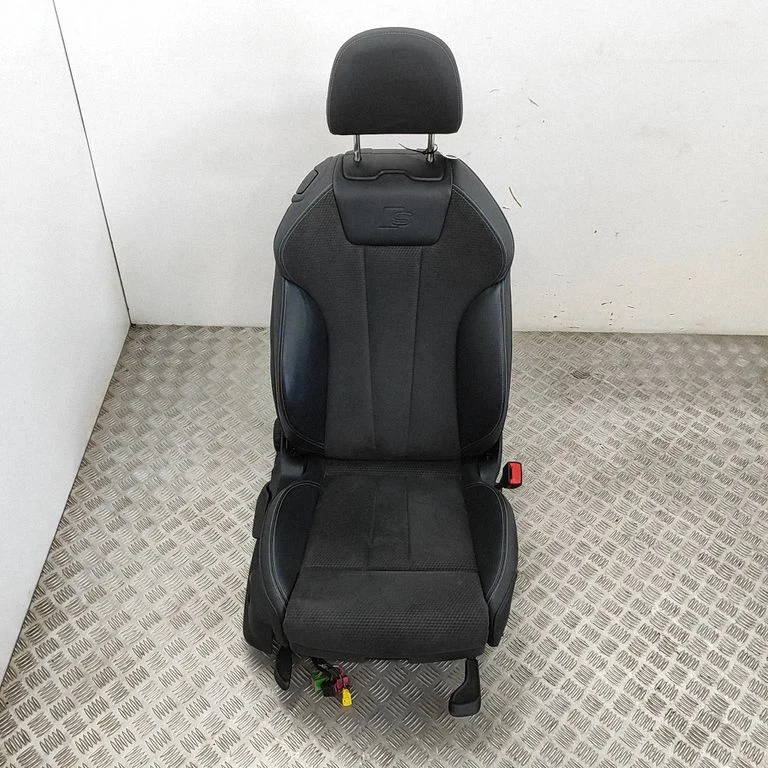 Priekšējais pasažiera sēdeklis 8W0881361C