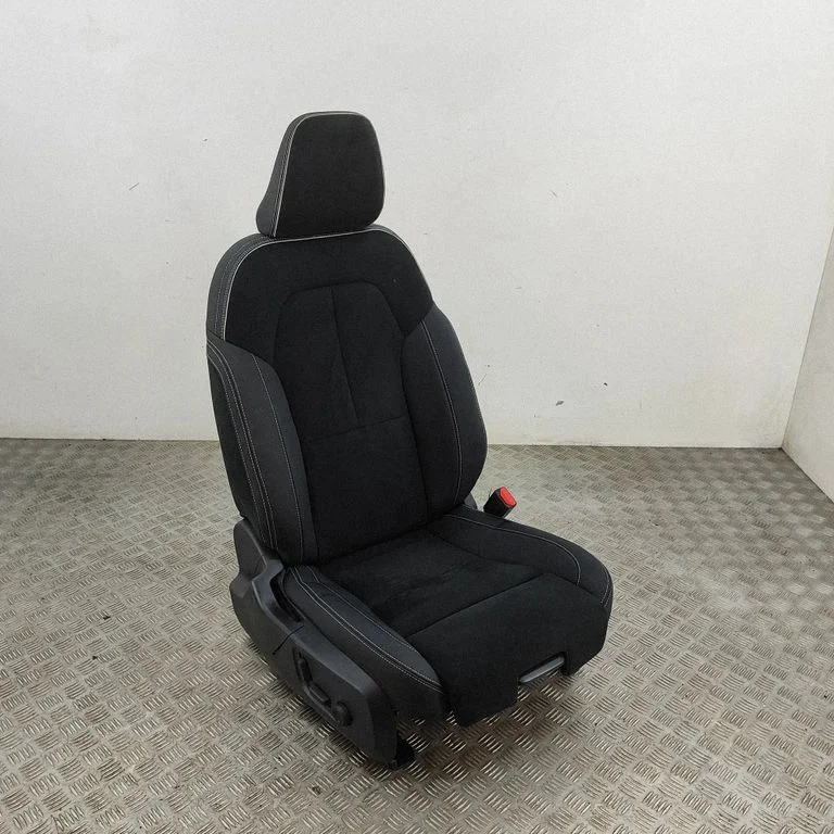 Priekšējais pasažiera sēdeklis 32367765