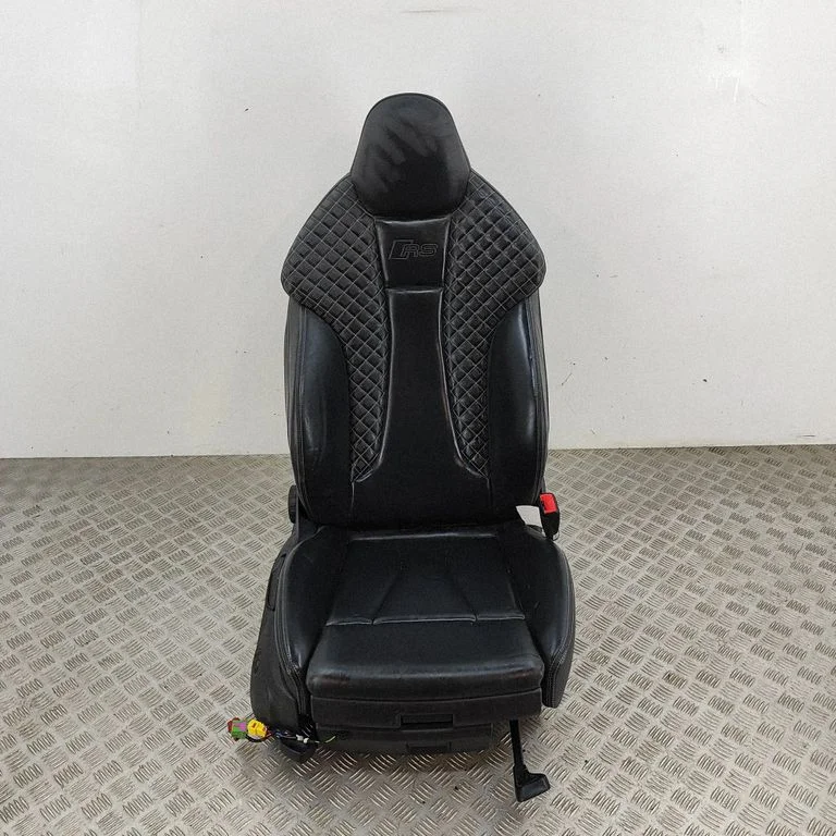 Fotel pasażera przedni 5Q4881106AE