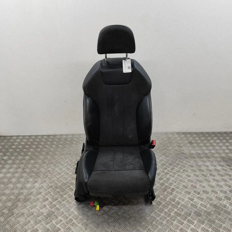 Priekšējais pasažiera sēdeklis 8W0881106AH