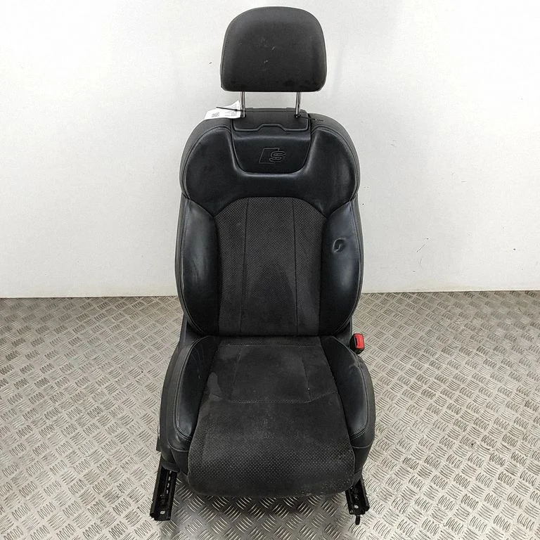 Priekšējais pasažiera sēdeklis 4M0881046P
