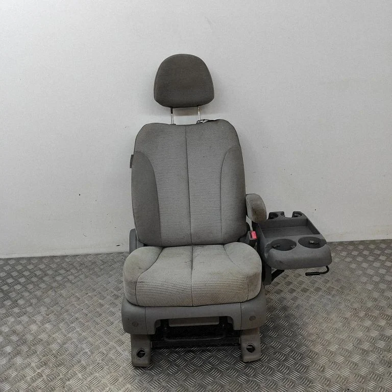 Priekšējais pasažiera sēdeklis 884104D170