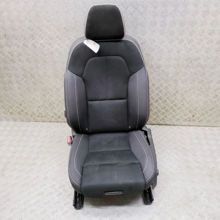 Front driver seat 32272002 – Volvo EC40 (2024-)
