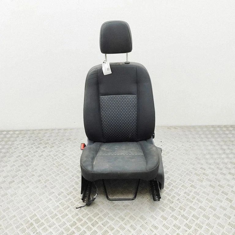 Fotel kierowcy BK2161715AK