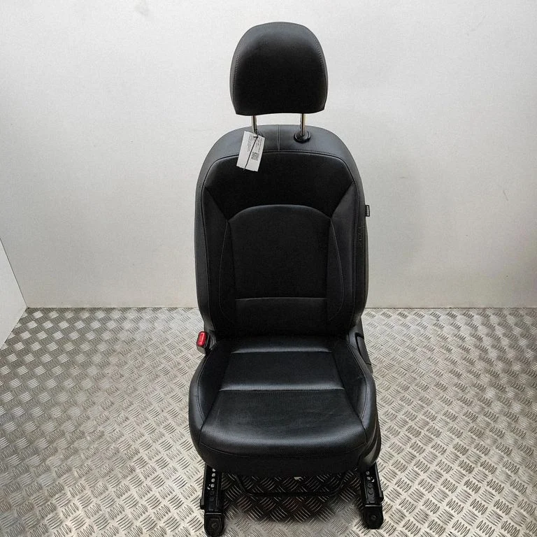 Esimene juhiiste 88100J2FI0