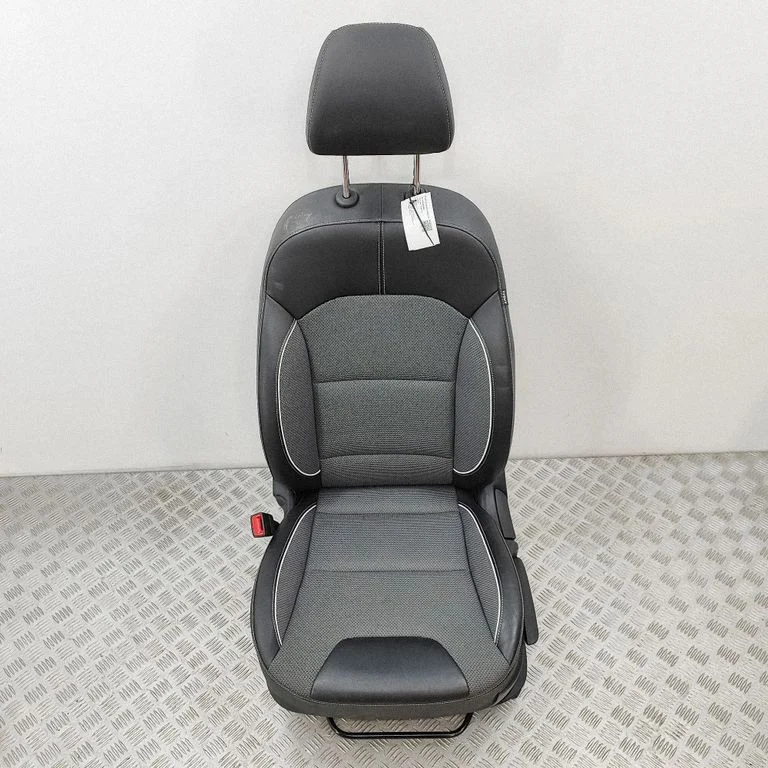Front driver seat 88100Q4320BS5