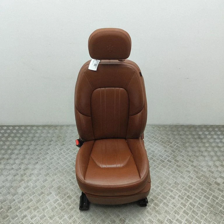 Priekšējais vadītāja sēdeklis 670020539