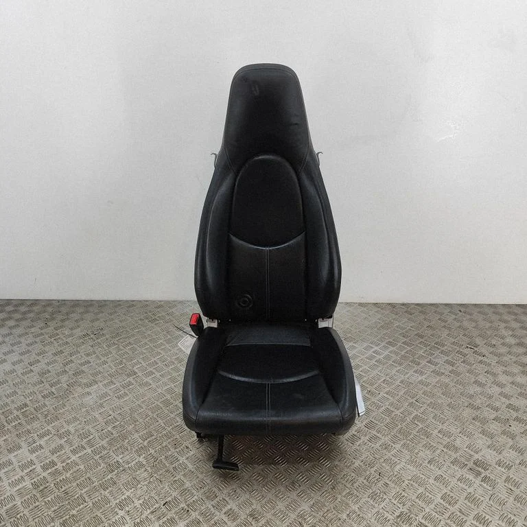 Front driver seat 99752132900
