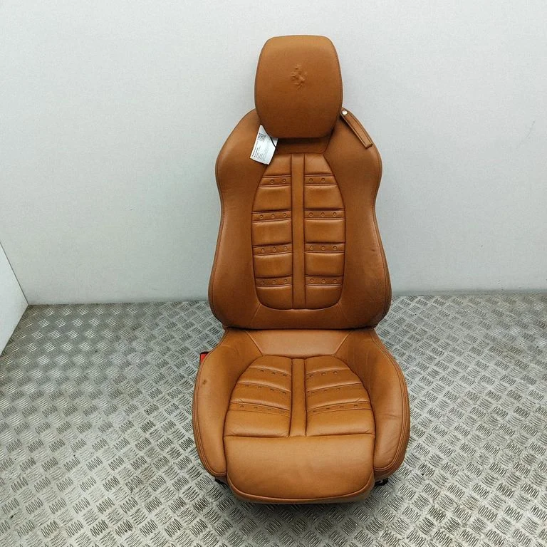 Front driver seat 84503100 – Ferrari California F149 (2008-2014)