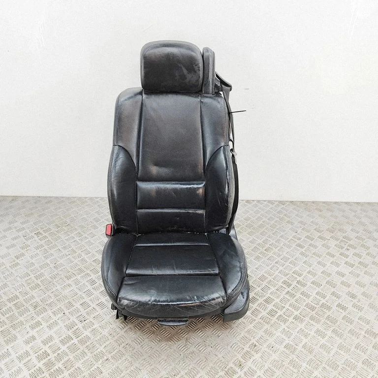 Front driver seat – BMW 3 Series E46 (1998-2005)