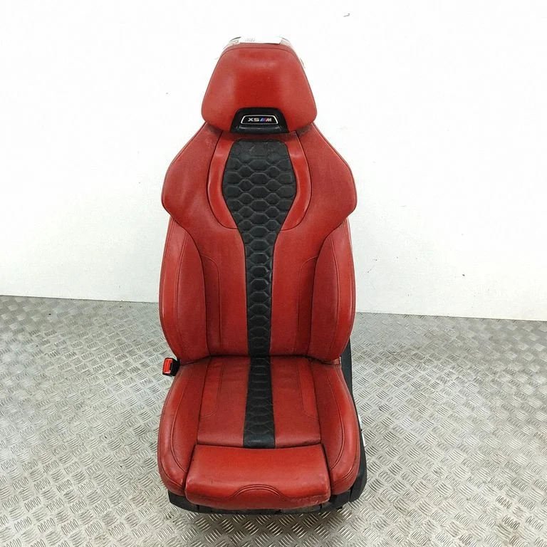 Front driver seat 7459217
