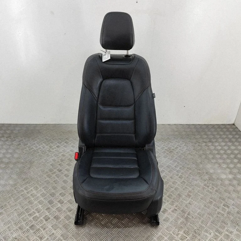 Front driver seat KSJ288AF0A