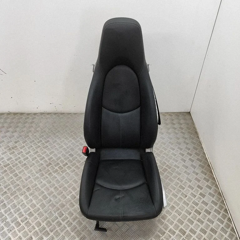 Priekšējais vadītāja sēdeklis 98752130304