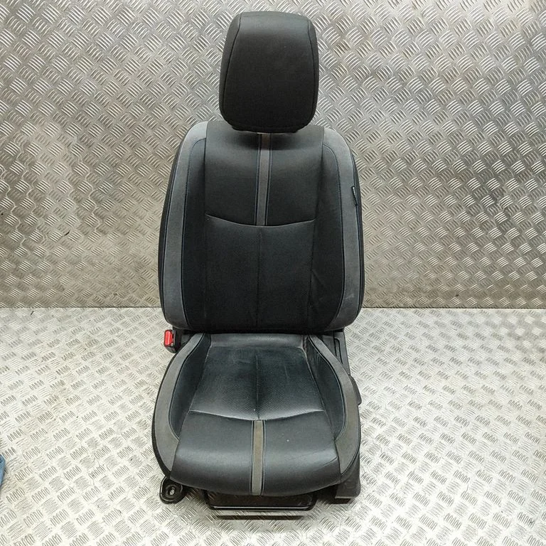Front driver seat 873705SH5A