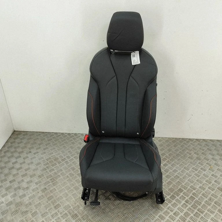 Front driver seat – Skoda Enyaq iV (2020-)