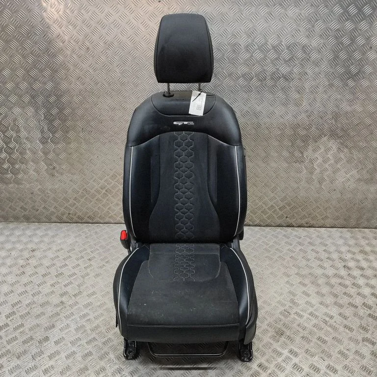 Priekšējais vadītāja sēdeklis 88100R2BC0