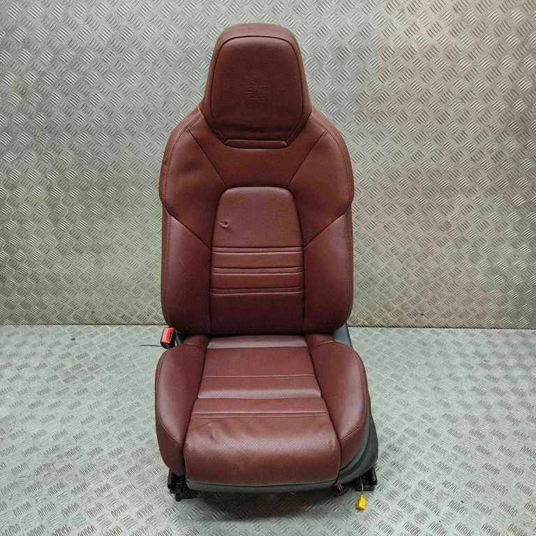 Front driver seat 9Y0881003