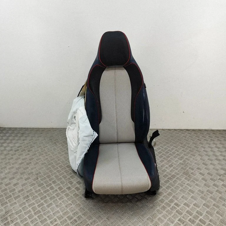 Front driver seat SC2EM6800010H