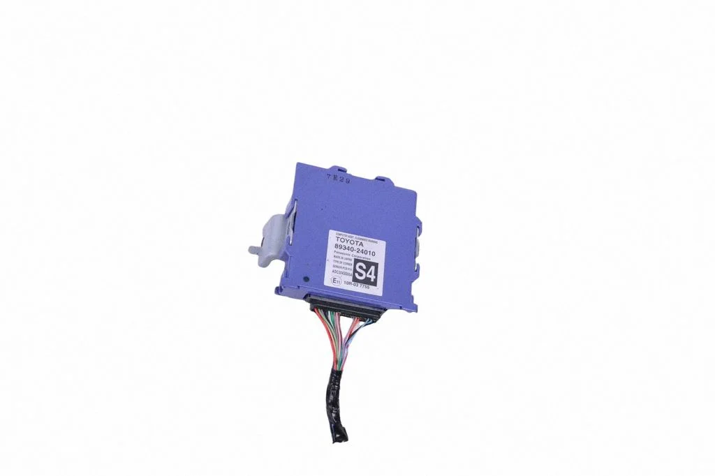 Muud seadmed 8934024010 – Lexus RC (2014-)