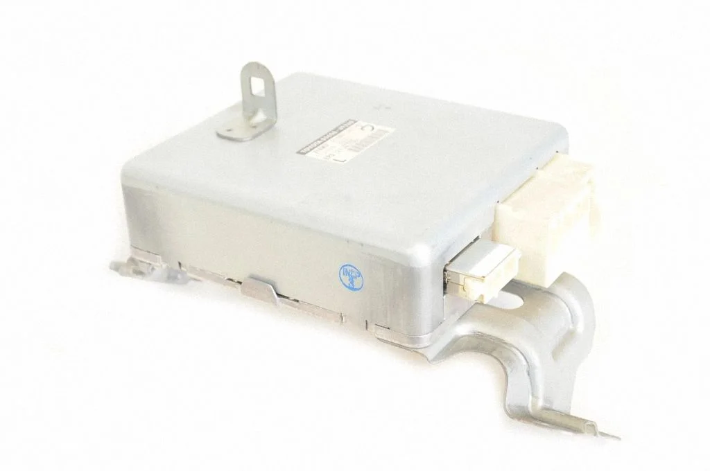 Other devices – Toyota Prius (XW30) (2009-2015)