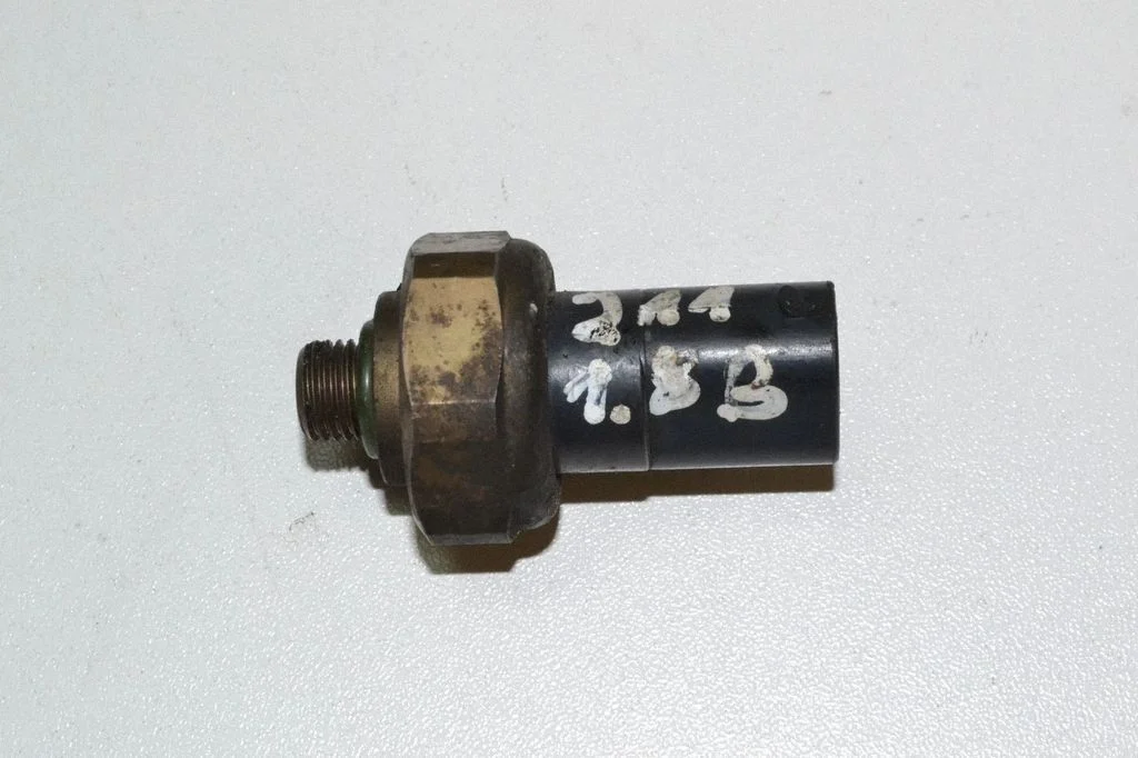 Citi instrumenti – Mercedes-Benz E klase W211 (2002-2009)
