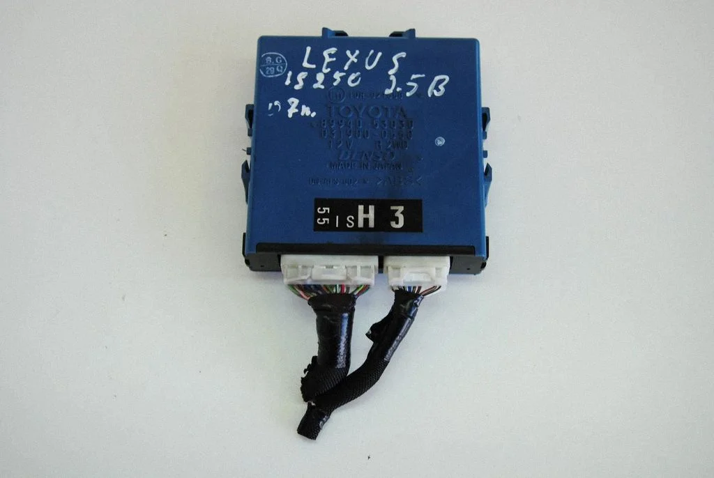 Other devices – Lexus IS 220D-250-350 (2006-2013)