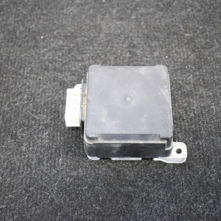 Citi instrumenti YF3T14A624AA