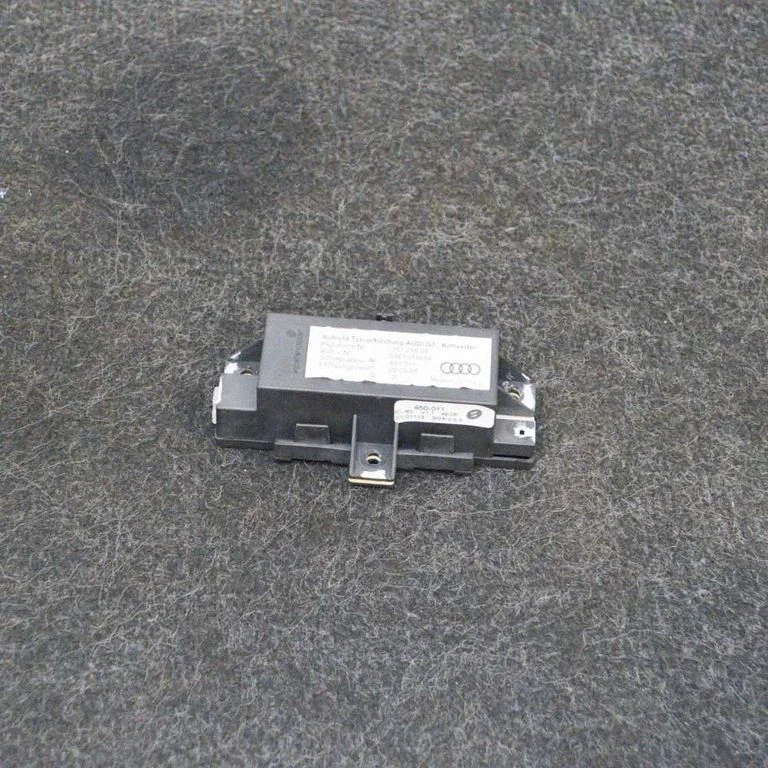 Citi instrumenti – Audi A8 S8 D3 4E (2002-2009)