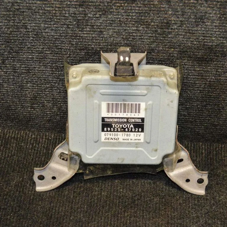 Citi instrumenti – Toyota Prius (XW20) (2003-2009)
