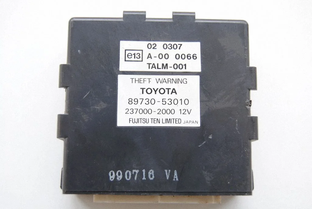 Citi instrumenti – Lexus IS 200-300 (1999-2005)