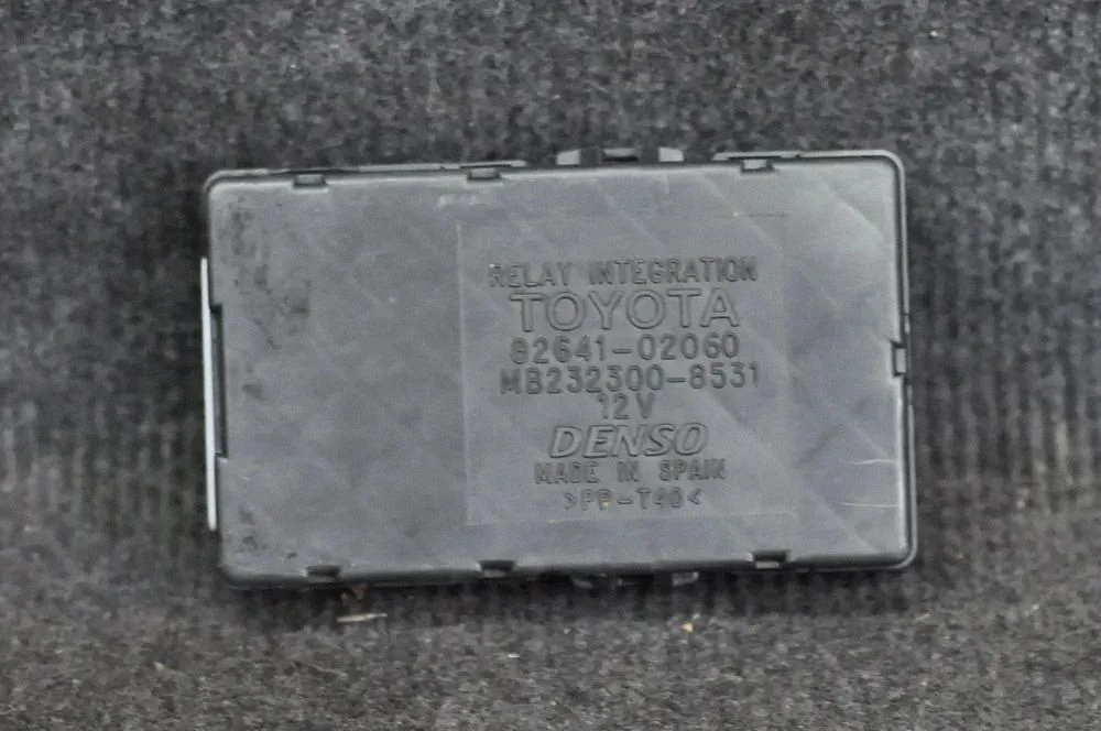 Citi instrumenti – Toyota Corolla Verso E110 (1997-2001)