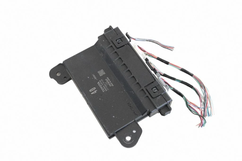 Muud seadmed 2775006120 – Lexus ES VII XZ10 (2018-2021)