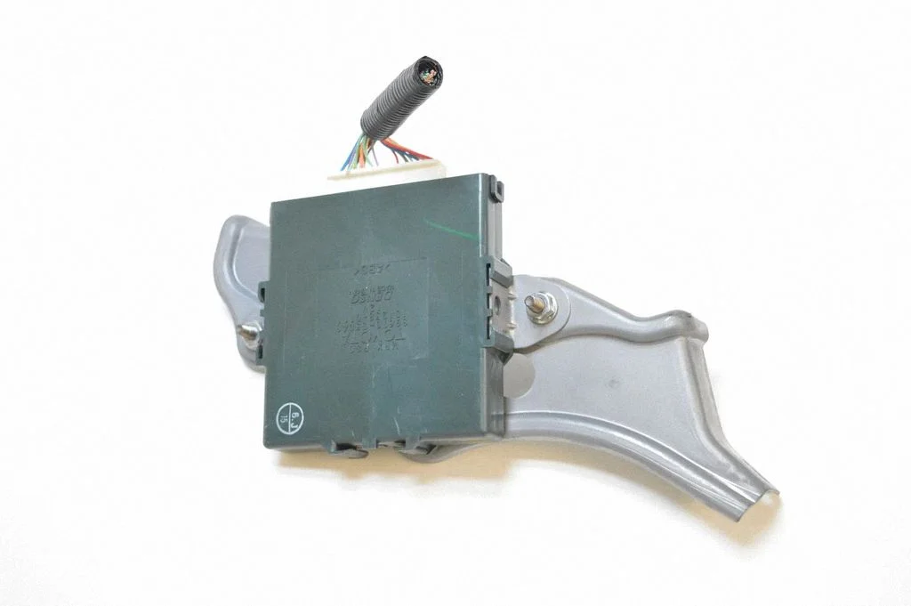 Citi instrumenti – Lexus IS 220D-250-350 (2006-2013)