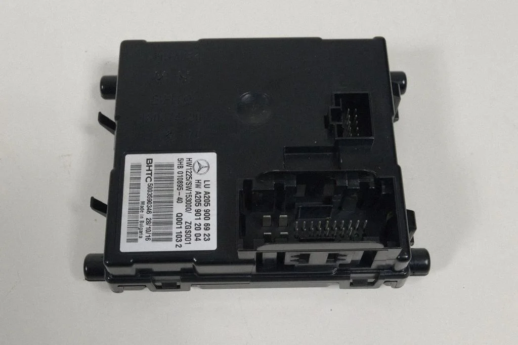 Citi instrumenti – Mercedes-Benz C klase W205 (2014-2021)