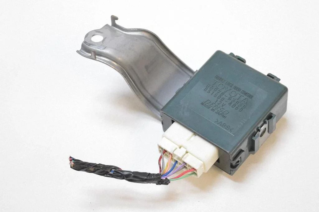 Citi instrumenti – Lexus IS 220D-250-350 (2006-2013)